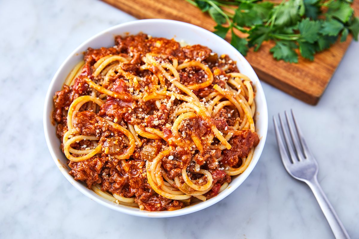 A Few Best Dishes You Can Make With Bolognese Sauce 