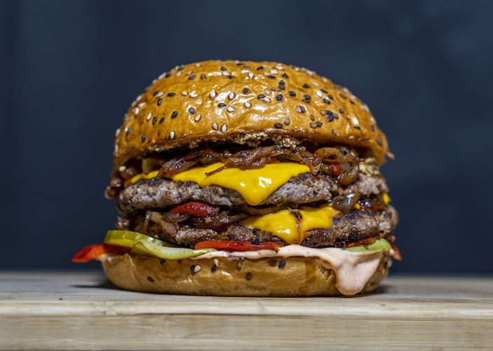 BURGER BLISS: UNIQUE TOPPINGS TO ELEVATE YOUR PATTY GAME