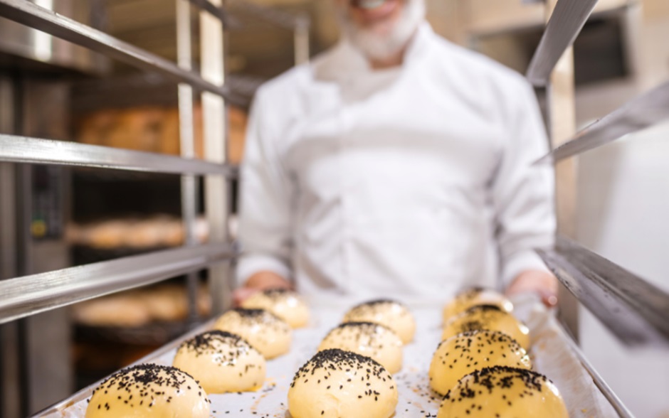 A Step-by-Step Guide to Sourcing Wholesale Pastry Supplies