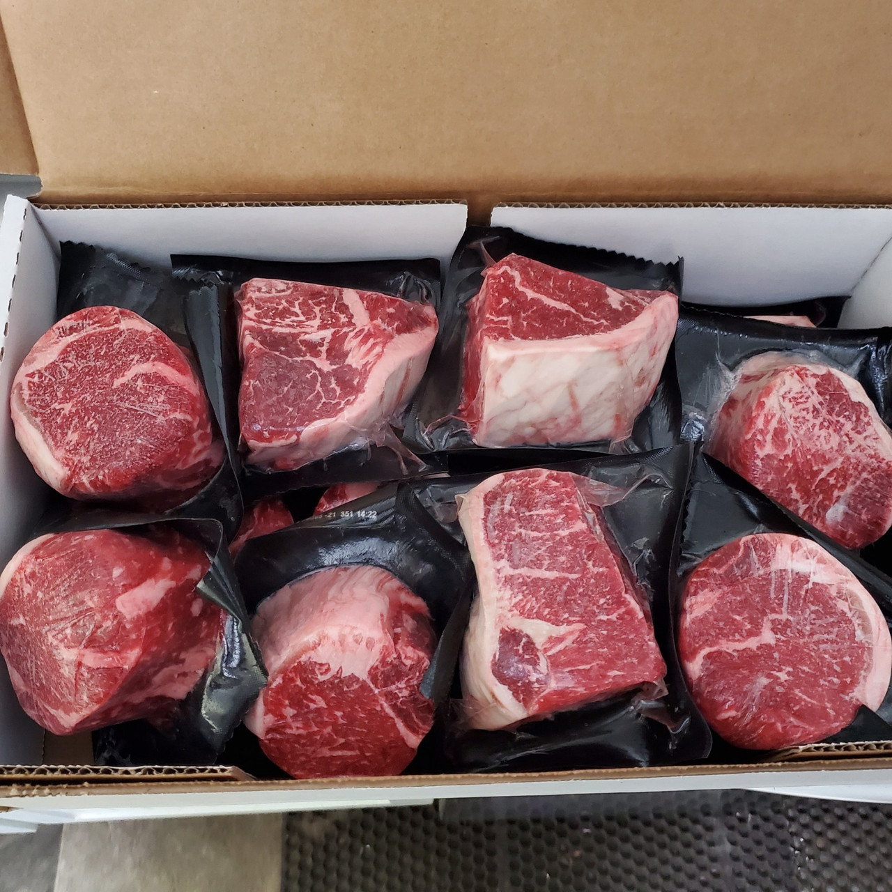 The Benefits of Choosing Angus Beef Bundles from Simpson’s Meats